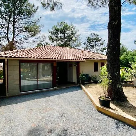 Holiday home Maison Proche Golf & Plages